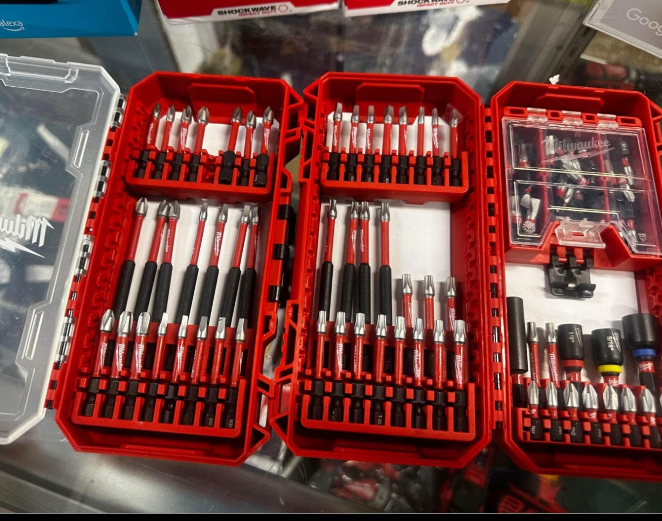 Milwaukee SHOCKWAVE Impact-Duty Alloy Steel Screw Driver Bit Set (100-Piece)