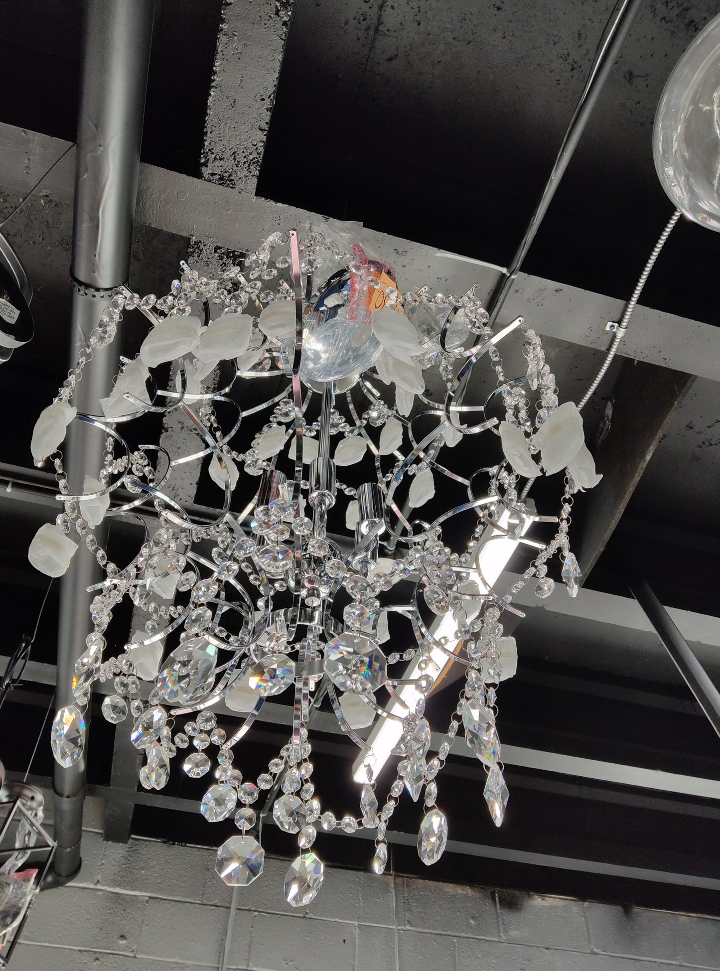 6 Light Chrome Pendant Light Fixture with Teardrop Shaped Crystal Beaded Shade