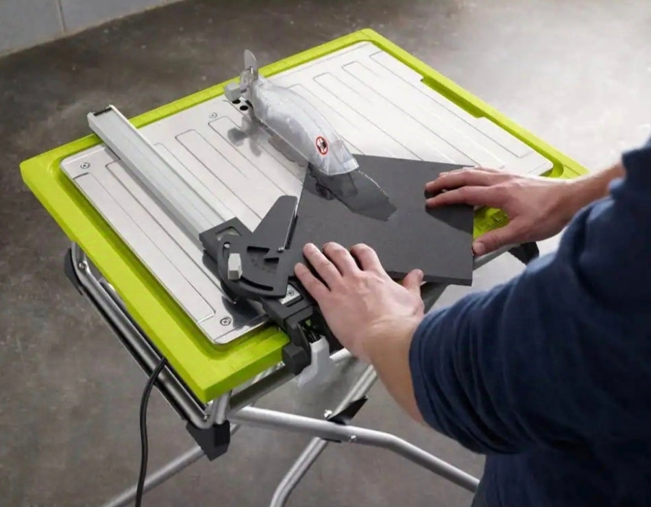 RYOBI
4.8 -Amps 7 in. Blade Corded Tabletop Wet Tile Saw