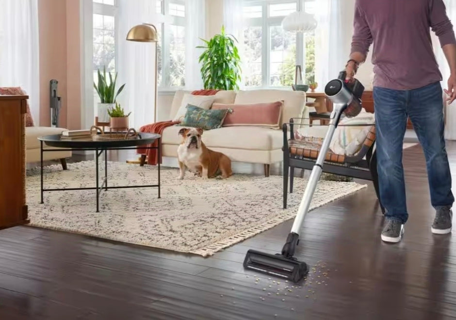 Tap and Hold to Zoom
CordZero Kompressor Universal Power ThinQ Stick Bagless Vacuum
by LG