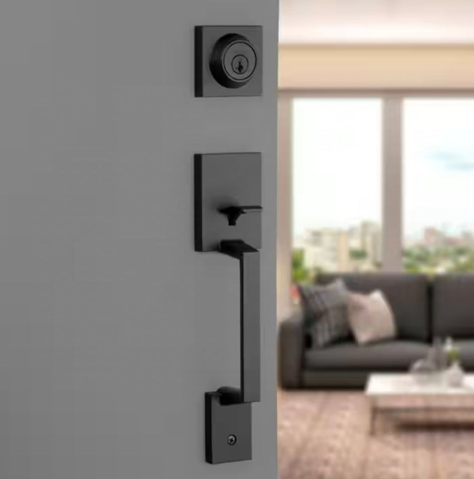 Kwikset
Amador Matte Black Entry Door Handleset with Round Rose Hollis Lever Featuring SmartKey Security