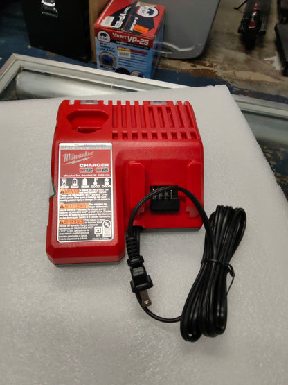 Milwaukee M12 and M18 12-Volt/18-Volt Lithium-Ion Multi-Voltage Rapid Battery Charger